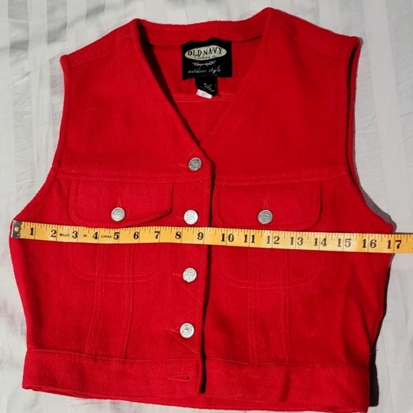 Old Navy Vintage Red Crop Vest Small - Picture 3 of 7